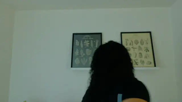 Snapshot of memphiswilliam chatting on May 22, 2:51 am memphiswilliam online show from May 22, 2:51 am
