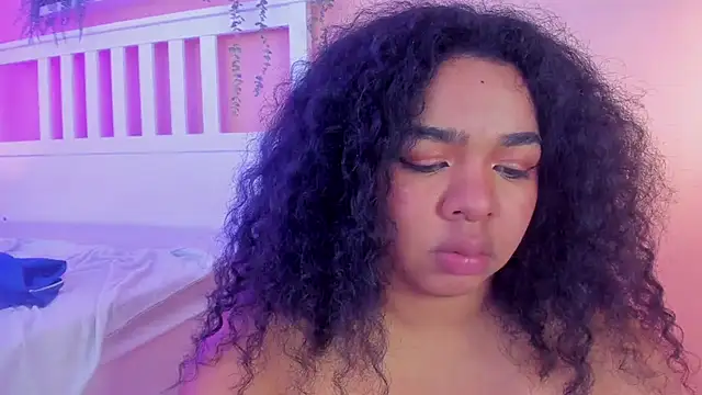 Snapshot of memphiswilliam chatting on July 6, 3:03 pm memphiswilliam online show from July 6, 3:03 pm