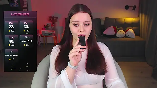 sensual me online show from January 24, 4:49 pm