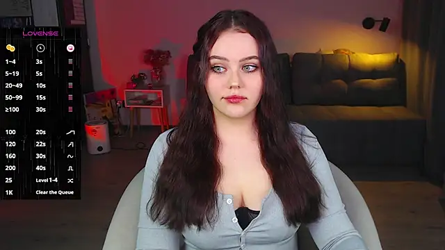 sensual me online show from March 14, 4:40 pm