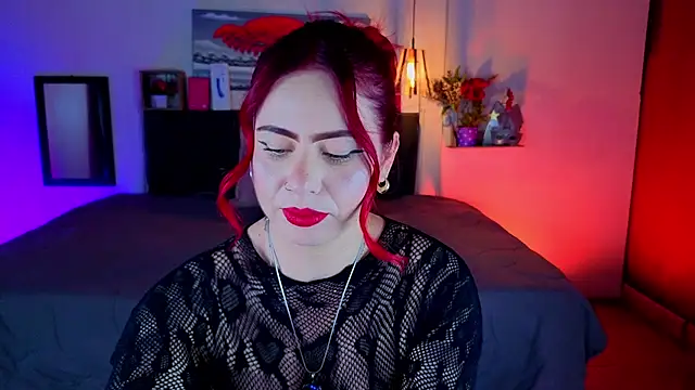 Dulce charlottee online show from February 11, 7:52 pm