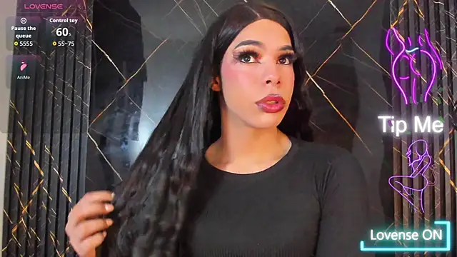 Snapshot of Giorgina_Parado chatting on October 25, 4:20 am Giorgina Parado online show from October 25, 4:20 am