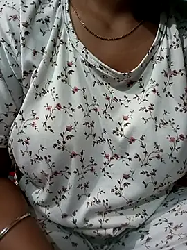 Im Cute online show from October 15, 7:47 pm