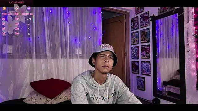 KokoAndRin online show from April 5, 5:04 am
