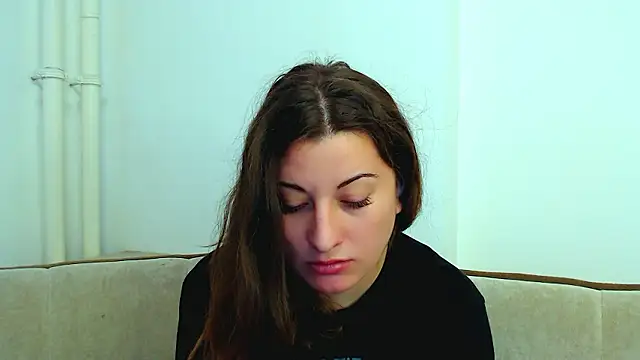 Helen Adams  online show from December 2, 8:09 am