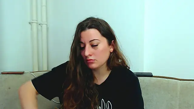 Helen Adams  online show from December 23, 1:45 pm