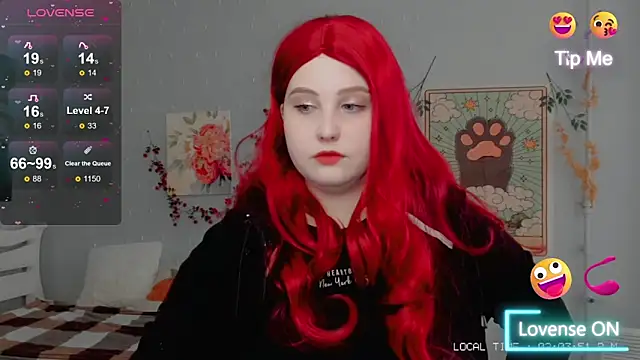 Snapshot of Crystal_Chris chatting on October 19, 11:00 am Crystal Chris online show from October 19, 11:00 am