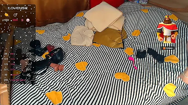 Ariellefoxy online show from March 2, 11:42 pm