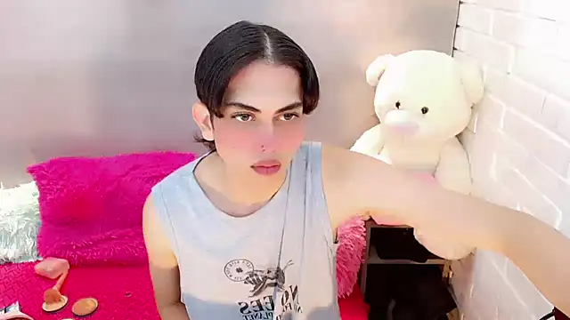 Snapshot of Daniela_Pink_ chatting on September 19, 7:47 pm Daniela Pink online show from September 19, 7:47 pm