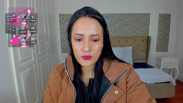 KimWessel  online show from February 19, 4:47 pm