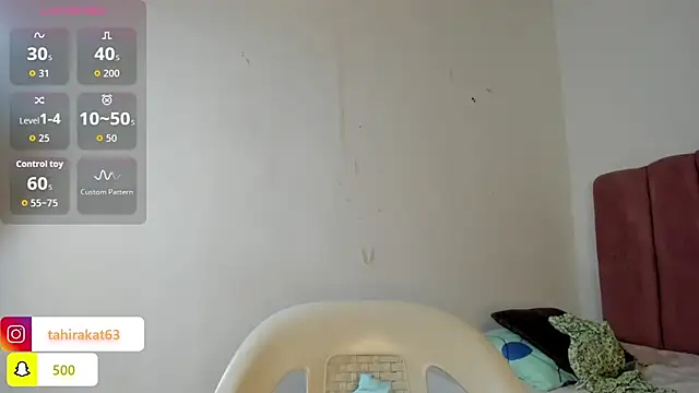 Snapshot of Tahira_21_ chatting on June 2, 6:21 pm Tahira 21 online show from June 2, 6:21 pm