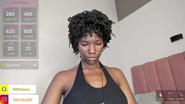 Snapshot of Tahira_21_ chatting on June 26, 8:02 pm Tahira 21 online show from June 26, 8:02 pm