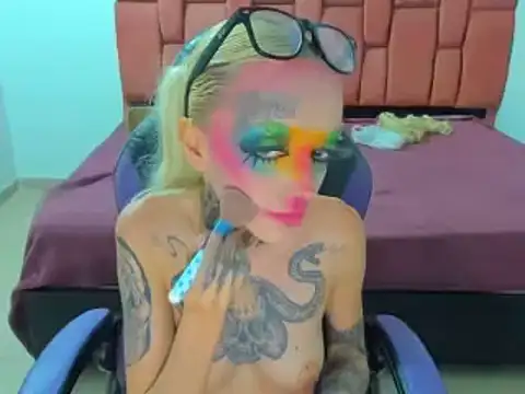 Snapshot of barbara_anal_squirt_ chatting on February 20, 9:22 am barbara anal squirt online show from February 20, 9:22 am