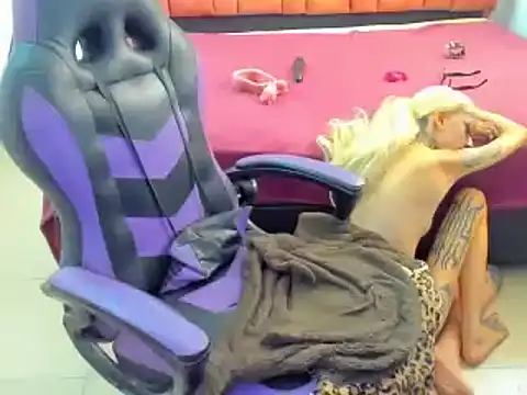 Snapshot of barbara_anal_squirt_ chatting on February 23, 4:02 pm barbara anal squirt online show from February 23, 4:02 pm