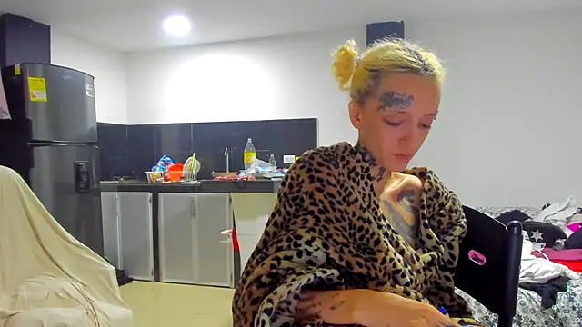 Snapshot of barbara_anal_squirt_ chatting on March 12, 5:35 am barbara anal squirt online show from March 12, 5:35 am