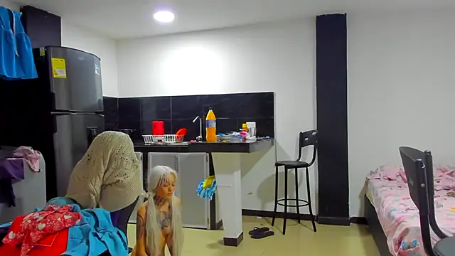 Snapshot of barbara_anal_squirt_ chatting on March 21, 9:45 pm barbara anal squirt online show from March 21, 9:45 pm