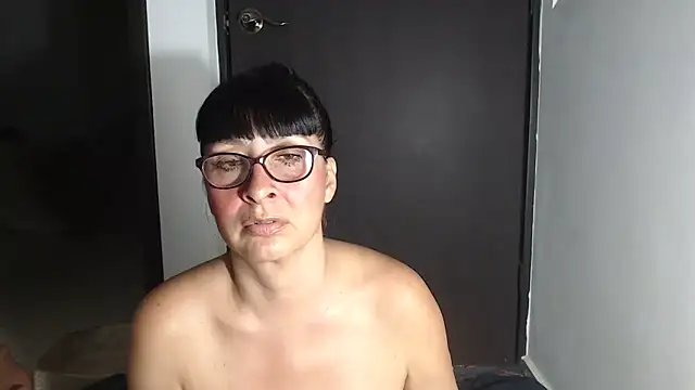 HellenLatin online show from February 3, 6:22 am