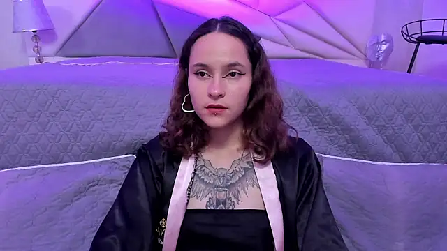 Snapshot of AnnyThompson_ chatting on January 11, 11:02 pm AnnyThompson online show from January 11, 11:02 pm