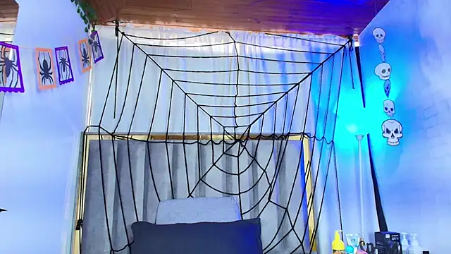 Zoe Curvy online show from October 26, 12:22 pm