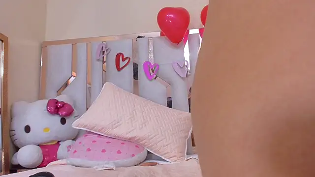 TifanyChill online show from February 13, 11:47 pm