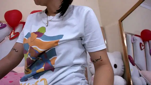 TifanyChill online show from February 18, 7:09 pm