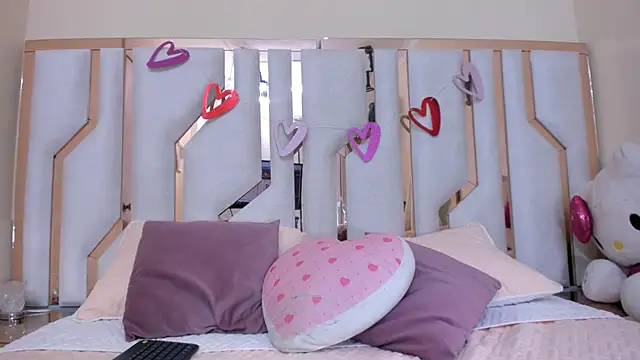 TifanyChill online show from March 18, 10:26 pm