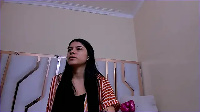 TifanyChill online show from October 25, 5:19 pm