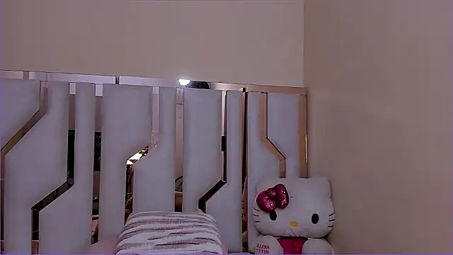 TifanyChill online show from January 17, 7:17 pm