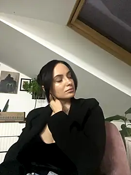 Snapshot of Kristis43 chatting on November 18, 3:27 pm Kristis43 online show from November 18, 3:27 pm