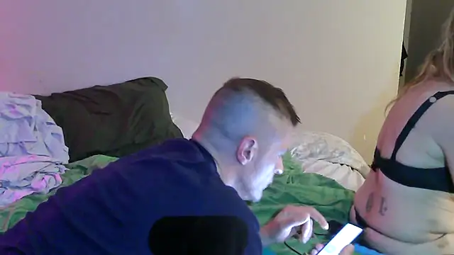 we8camgirl online show from October 27, 9:02 am