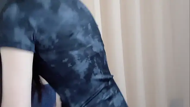 KaleAnisa online show from February 9, 1:20 am