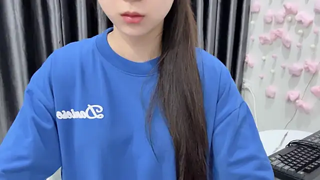 KaleAnisa online show from July 17, 1:23 am