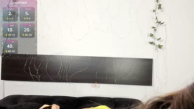 Snapshot of eleecttraa_12 chatting on December 3, 10:29 pm eleecttraa 12 online show from December 3, 10:29 pm