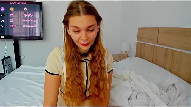 Snapshot of Molly_sweetie chatting on February 27, 7:19 am Molly sweetie online show from February 27, 7:19 am