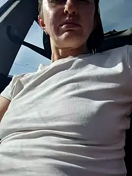 Snapshot of Miss____Mia_ chatting on September 17, 11:01 am Miss    Mia  online show from September 17, 11:01 am