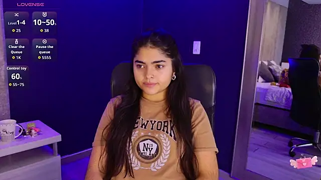 Snapshot of GiselOrtiz chatting on November 23, 11:21 am GiselOrtiz online show from November 23, 11:21 am