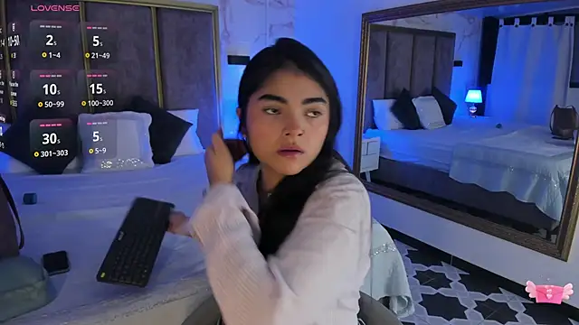 GiselOrtiz online show from January 16, 10:30 am