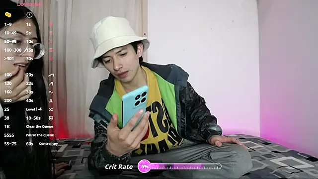 Snapshot of Pinkandyellowpokemon chatting on September 16, 4:13 am Pinkandyellowpokemon online show from September 16, 4:13 am