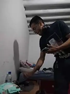 Danielitohot23cm online show from December 16, 11:21 pm