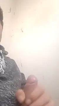 Snapshot of sexlockoxxx chatting on February 14, 11:53 pm sexlockoxxx online show from February 14, 11:53 pm