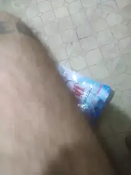 Snapshot of sexlockoxxx chatting on October 7, 12:30 am sexlockoxxx online show from October 7, 12:30 am