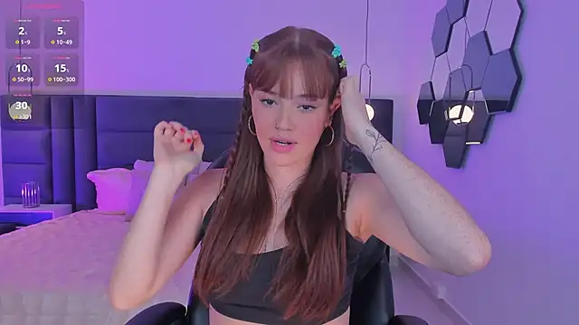 CorinneRusso online show from December 29, 4:05 am