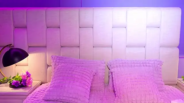 ZendayaGrey online show from December 19, 8:49 pm