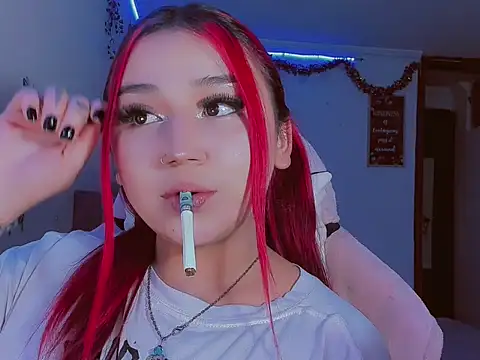 madisonx17 online show from February 6, 10:46 pm