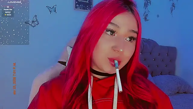 madisonx17 online show from April 24, 12:02 am