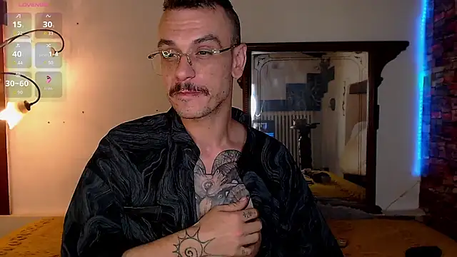 Snapshot of cek_186 chatting on May 12, 8:17 pm cek 186 online show from May 12, 8:17 pm