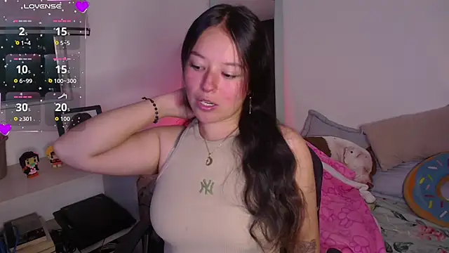 Snapshot of Lexie_Thompson10 chatting on October 7, 11:46 pm Lexie Thompson10 online show from October 7, 11:46 pm