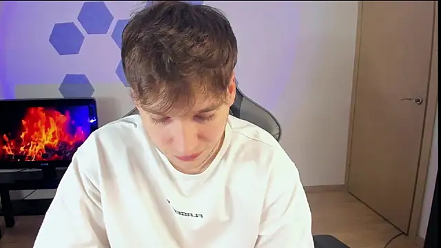 Chris Tyson online show from January 9, 6:26 pm