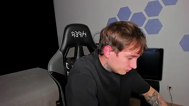 Chris Tyson online show from October 11, 10:41 pm