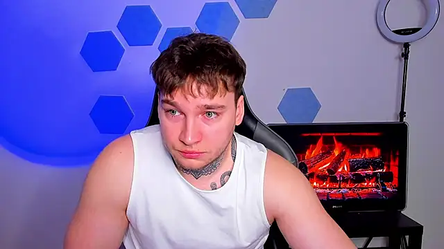 Chris Tyson online show from February 25, 7:29 am